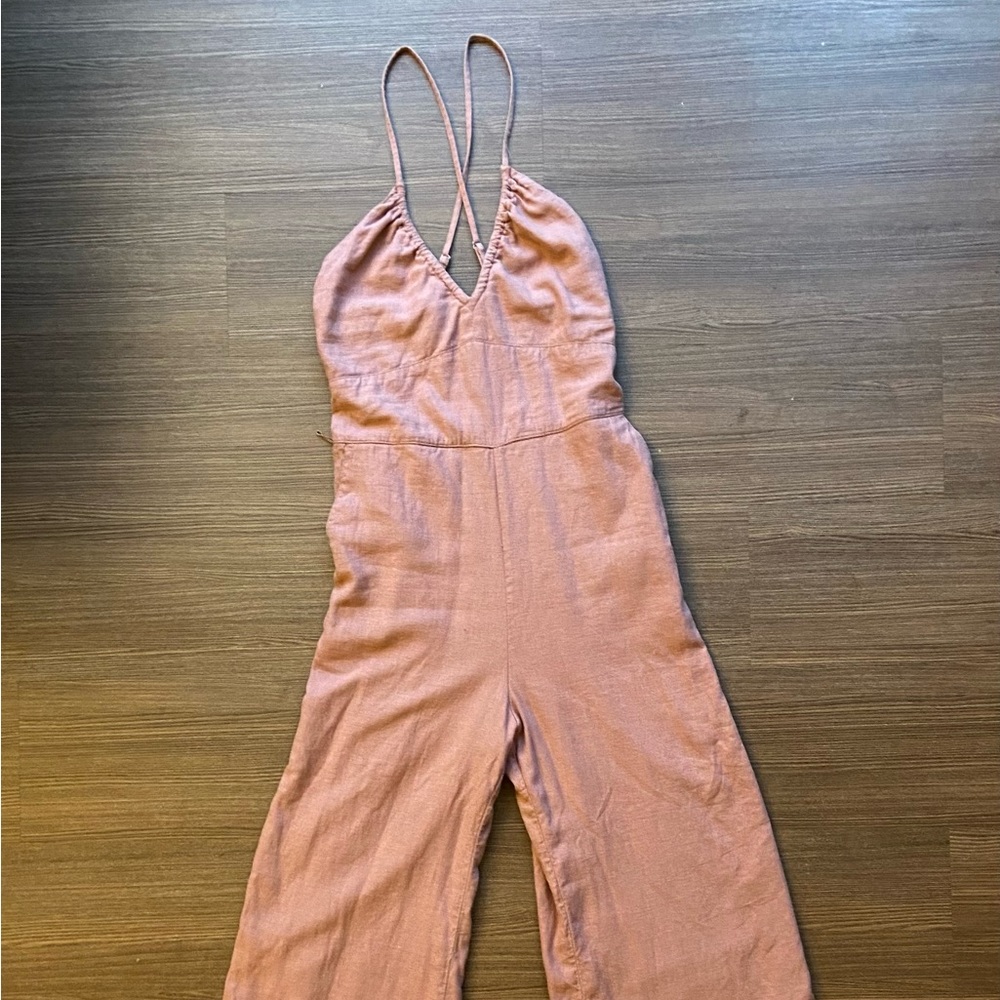 Abercrombie Romper (Pink jumpsuit) size woman’s Small